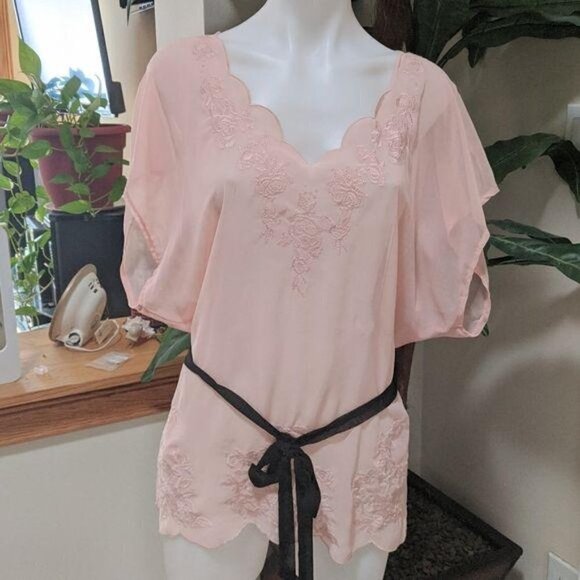 Rue 21 NWT Women's Sheer Blouse w/Tie Size Large - Picture 1 of 6